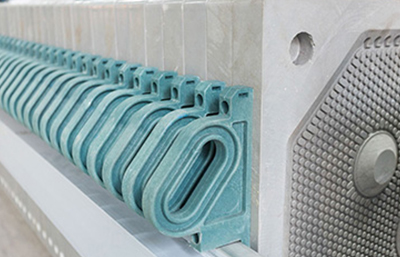 壓濾機(jī)之造紙污泥污水過(guò)濾處理