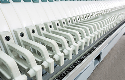 濾板因素要考慮 購買污泥廂式壓濾機(jī)的技巧