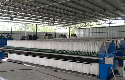 廂式壓濾機(jī)是選礦和泥漿處理的重要過(guò)濾設(shè)備