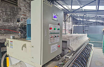 高壓隔膜壓濾機污泥脫水工作流程