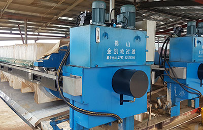 廂式污泥壓濾機(jī)濾板損壞原因分析