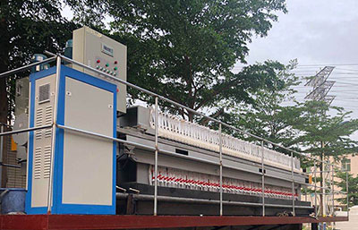 500平的泥漿廂式壓濾機(jī)哪里有？多少錢(qián)一臺(tái)？