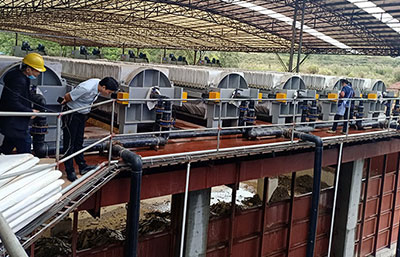 污泥廂式壓濾機(jī)工作進(jìn)程分析與保養(yǎng)措施