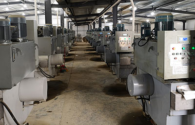 壓濾機(jī)廠(chǎng)家講解選擇廂式污泥壓濾機(jī)有哪些原則