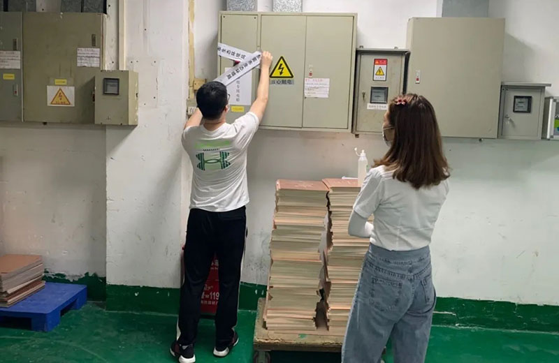 觸目驚心！水全都“染綠”了！多家企業(yè)被查處！