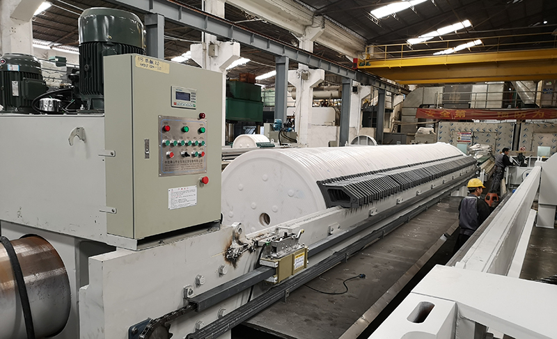 污泥脫水處理選廂式壓濾機(jī)還是帶式壓濾機(jī)